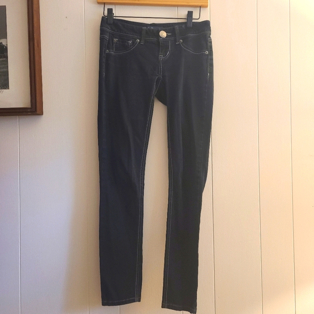 Black skinny jeans